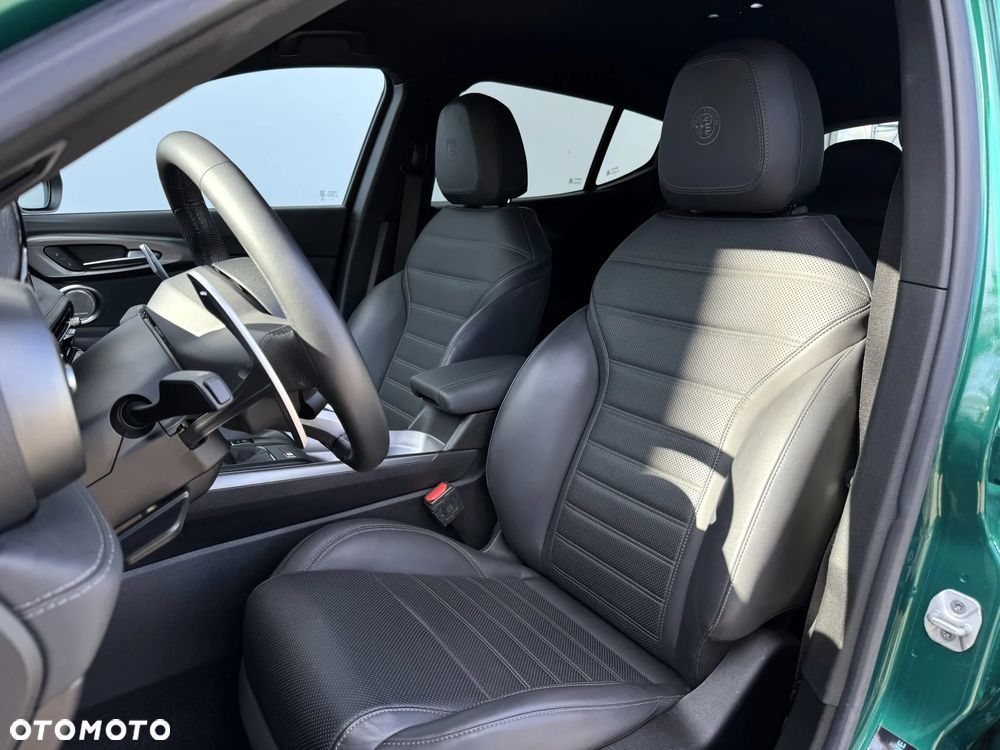 Alfa Romeo Tonale 1.5 T4 GSE mHEV Veloce DCT - 7