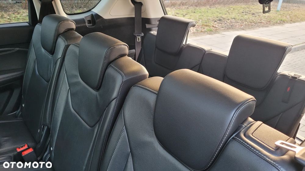 Ford S-Max 2.0 EcoBlue Titanium - 38