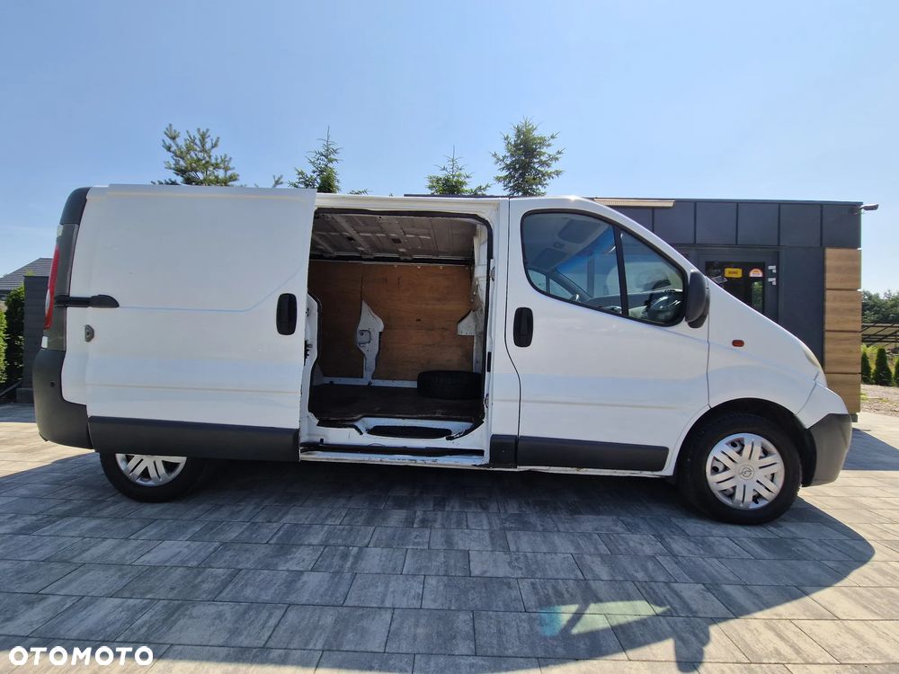 Opel Vivaro - 7