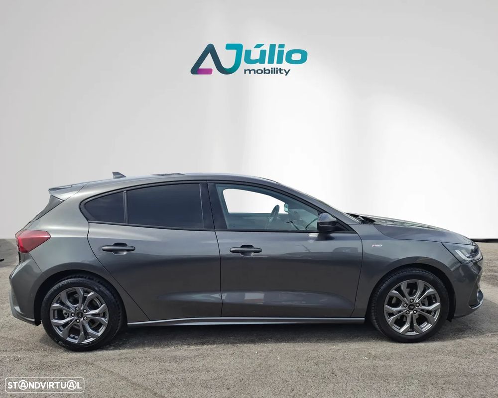 Ford Focus 1.0 EcoBoost MHEV ST-Line - 6