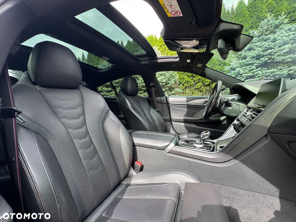 BMW Seria 8 - 14