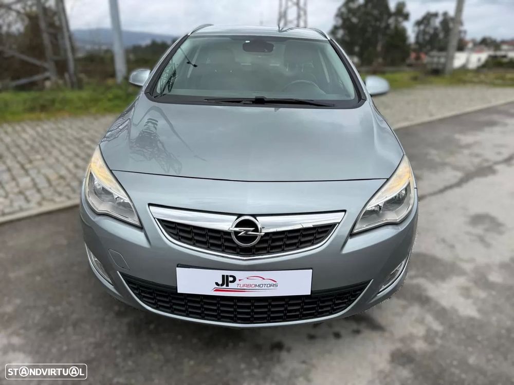 Opel Astra Sports Tourer 1.7 CDTi Cosmo - 4