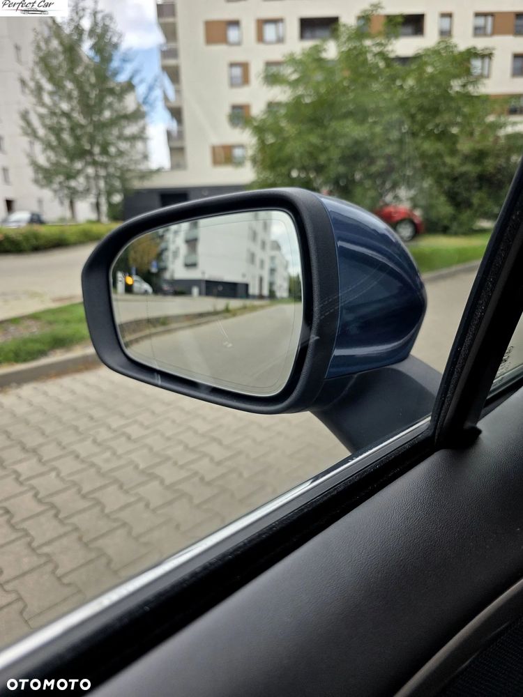 Ford Mondeo 2.0 Hybrid Vignale Plus - 31