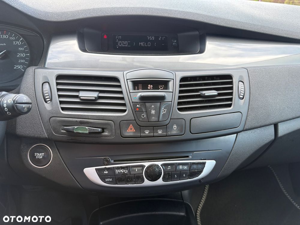 Renault Laguna - 10