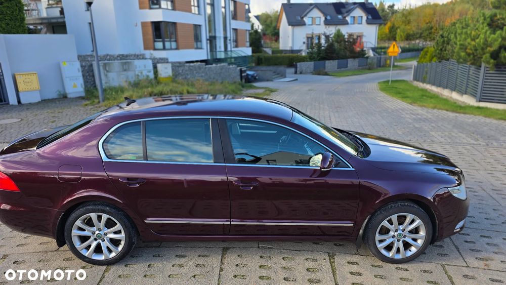 Skoda Superb 2.0 TDI Elegance - 7