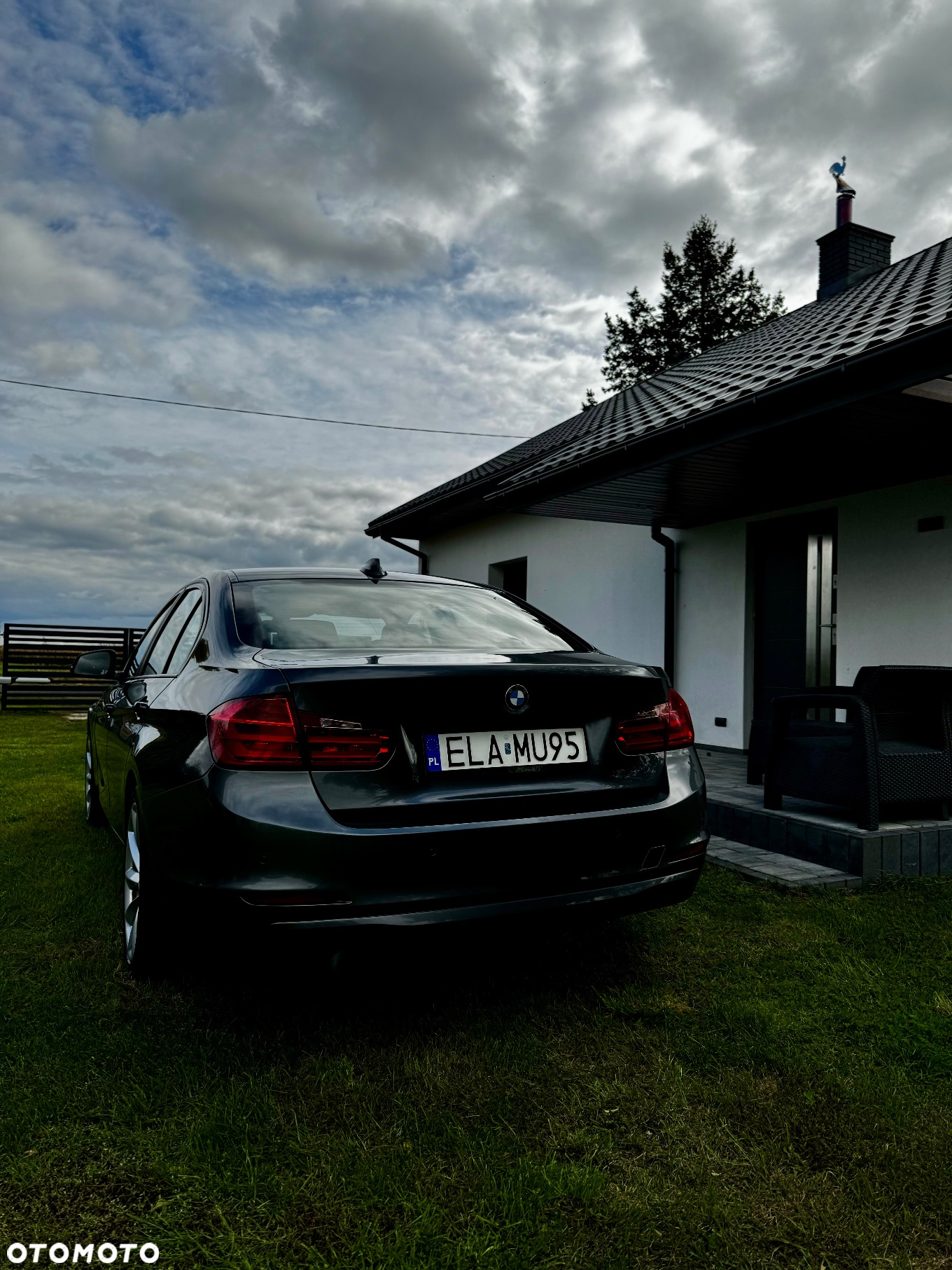 BMW Seria 3 320i - 9
