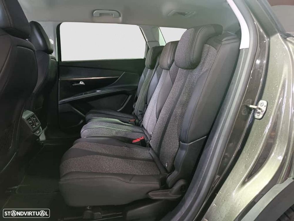 Peugeot 5008 1.2 PureTech Allure EAT6 - 10