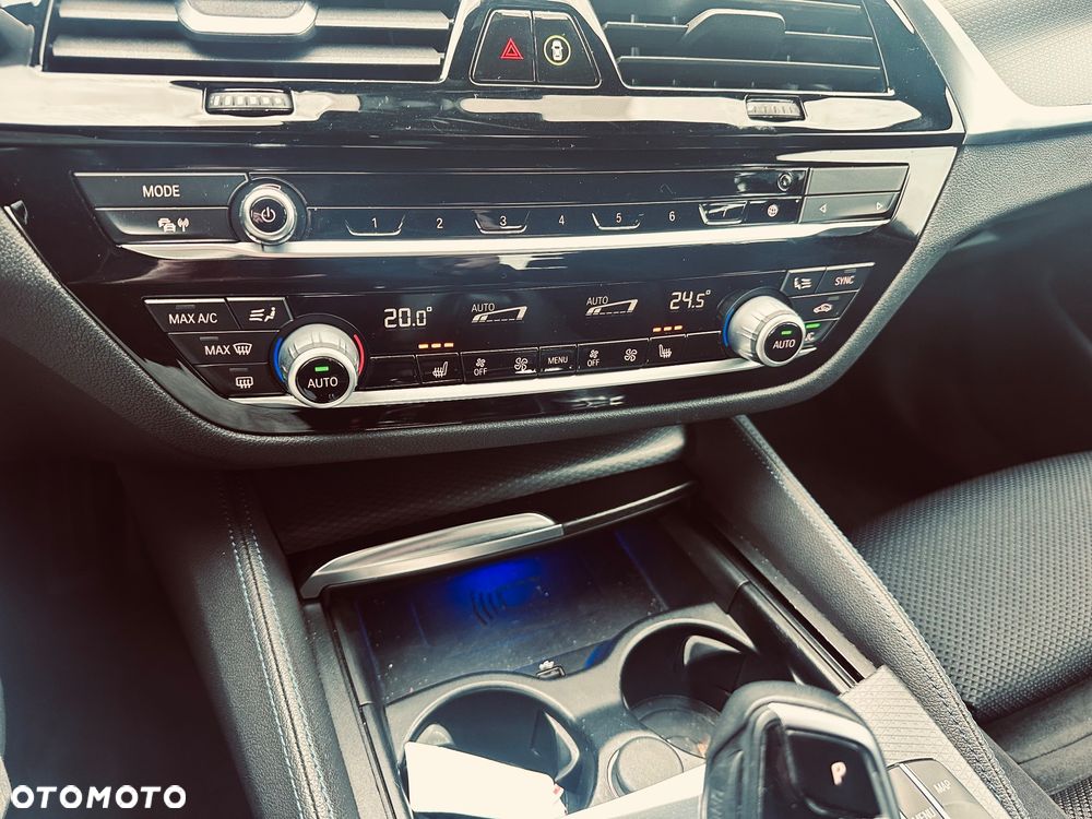 BMW Seria 5 520d xDrive mHEV M Sport sport - 18