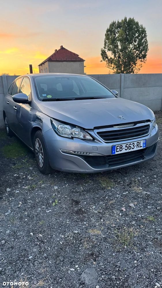 Peugeot 308 BlueHDi FAP 120 Stop&Start Style - 11