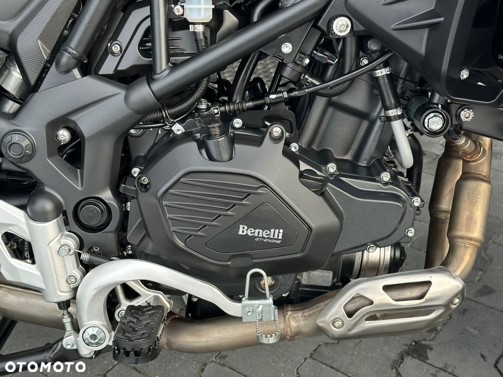 Benelli TRK 502X - 14