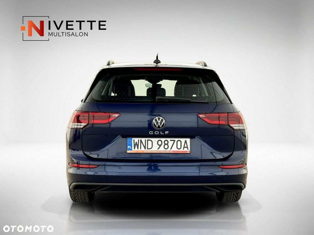 Volkswagen Golf - 10