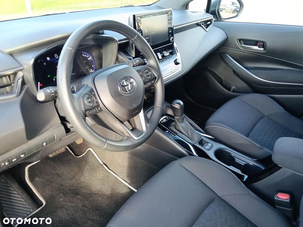 Toyota Corolla 2.0 Hybrid Comfort - 19