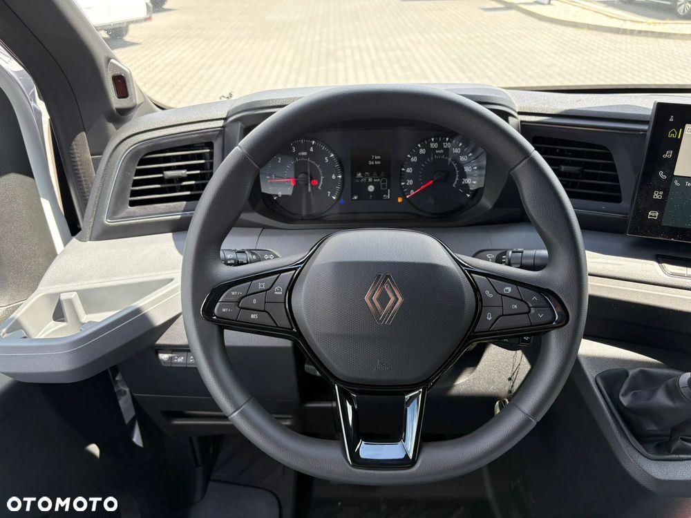 Renault Master Furgon RWD L4H3 170 KM - 14