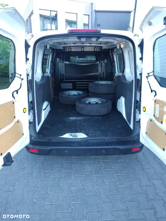 Ford Transit Connect L2 - 14