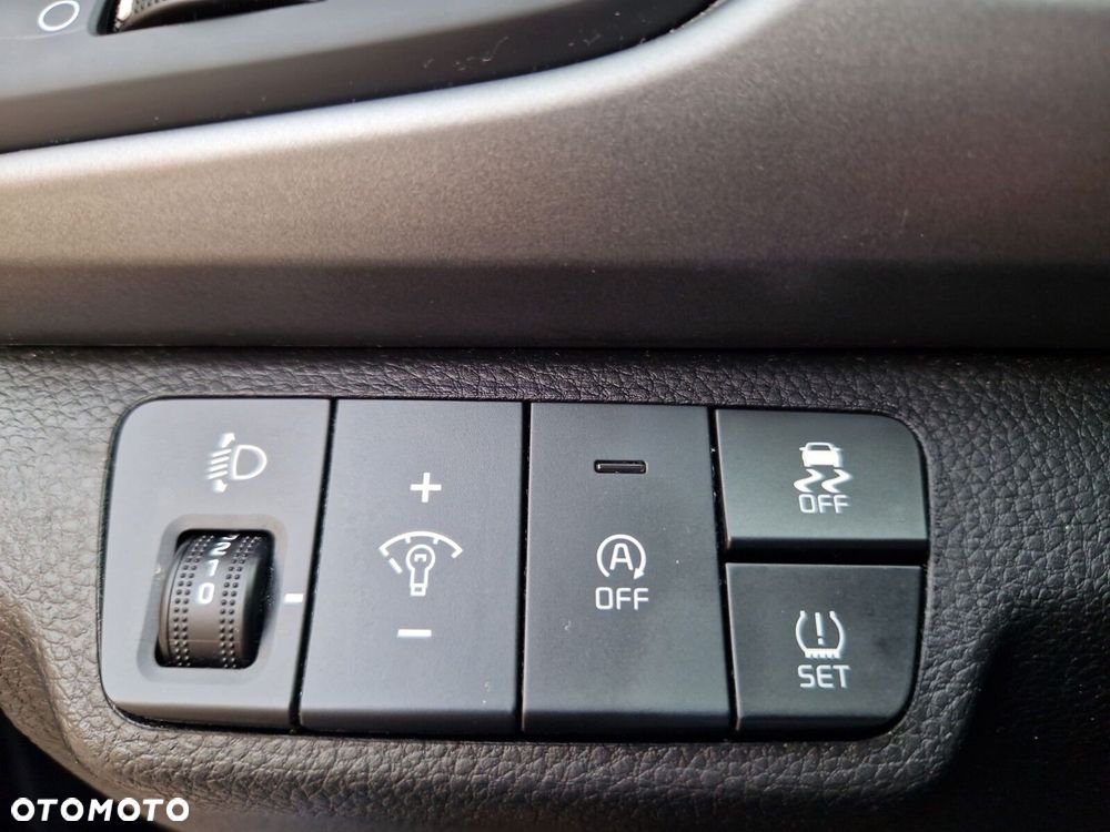 Kia Rio 1.2 M - 14