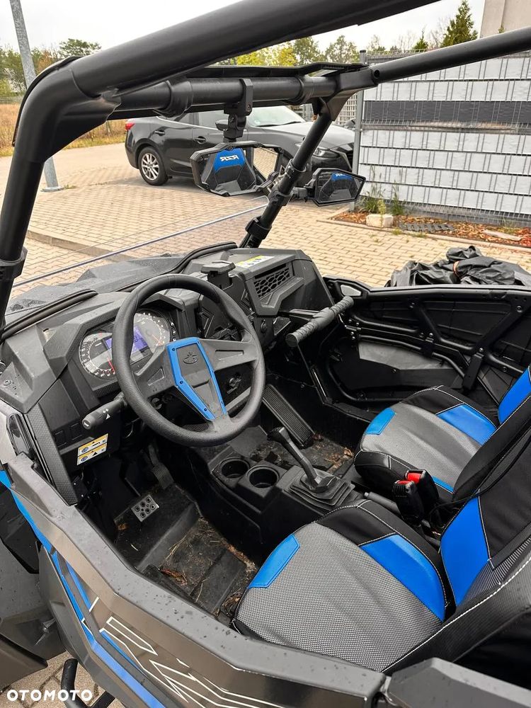 Polaris RZR - 9