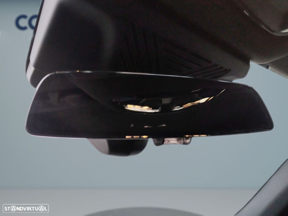 BMW 520 d Pack Desportivo M - 32