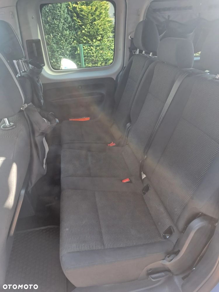 Volkswagen Caddy Maxi 2.0 TDI Comfortline 4Motion DSG - 6