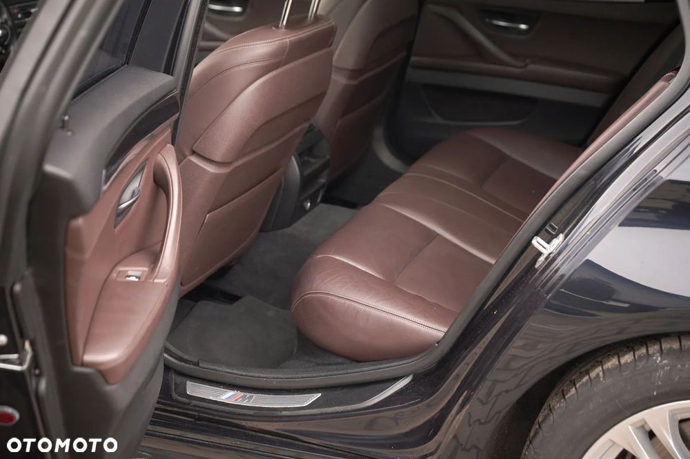 BMW Seria 5 - 8