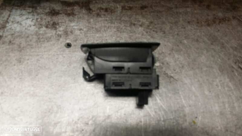 COMANDO ELEVADOR DE VIDRO TRASEIRO DIREITO BMW 1 2008 -6945874 - 2