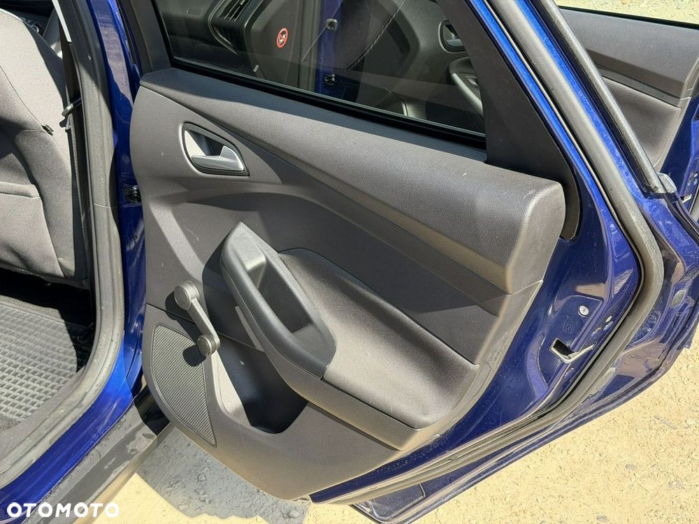 Ford Focus - 22