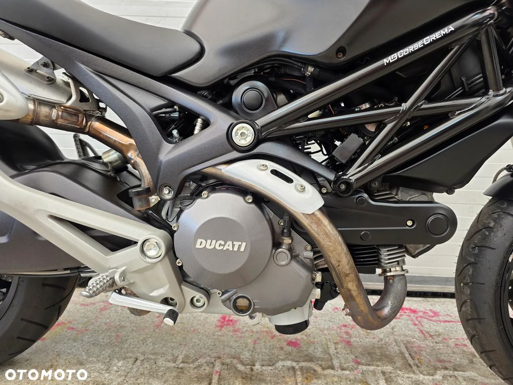Ducati Monster - 20