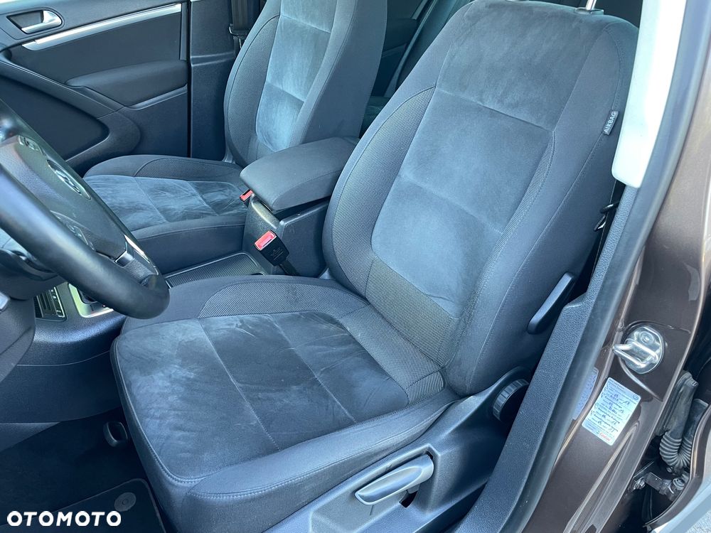 Volkswagen Tiguan 2.0 TDI 4Mot Track&Field DSG - 9