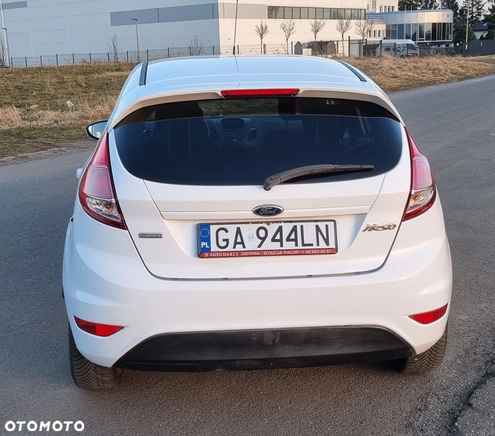 Ford Fiesta - 7