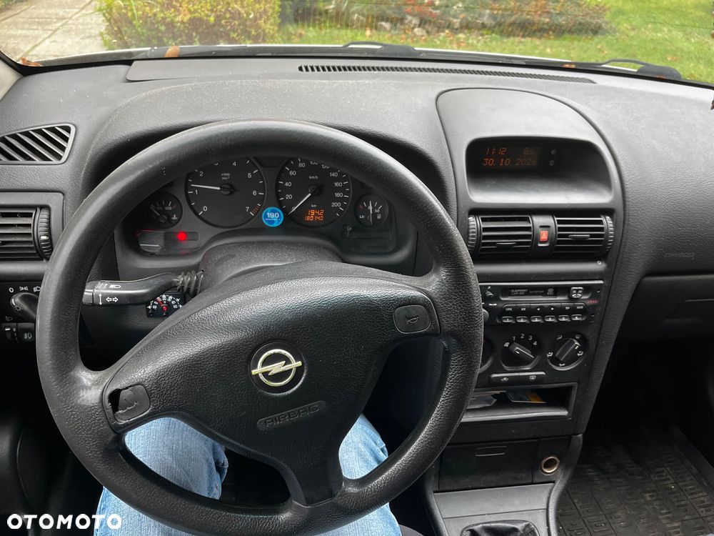 Opel Astra - 6