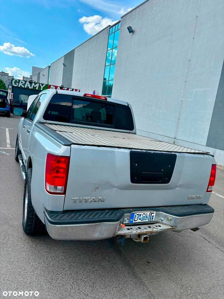 Nissan Titan - 3