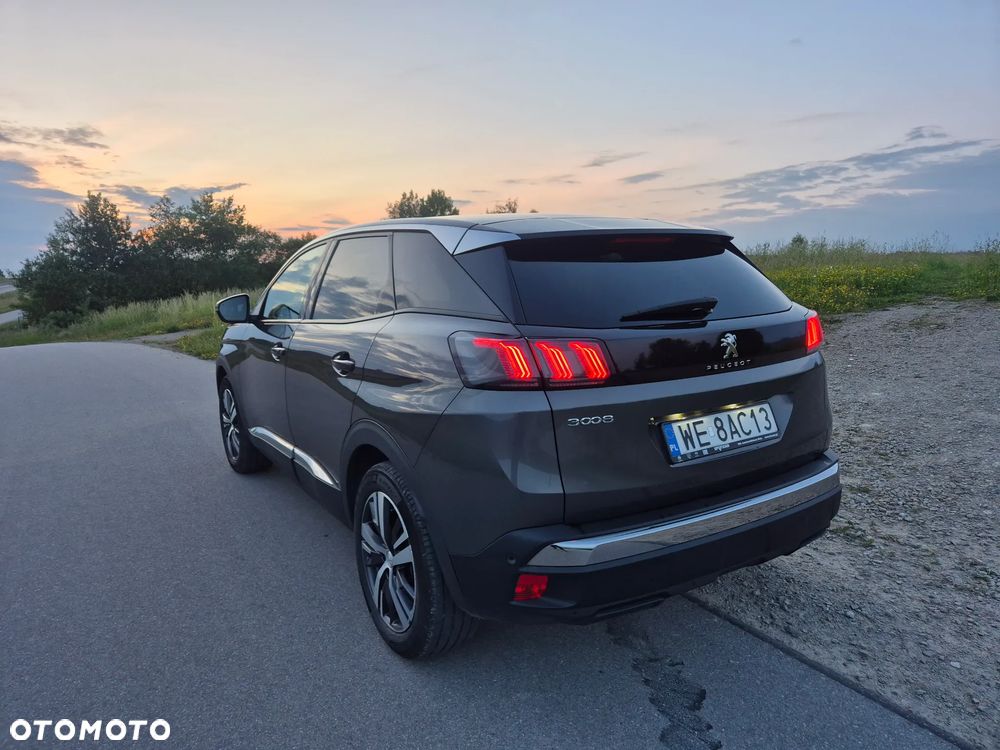 Peugeot 3008 1.2 PureTech mHEV Allure Pack S&S e-DCS6 - 6
