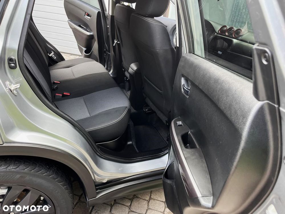 Suzuki Vitara - 9