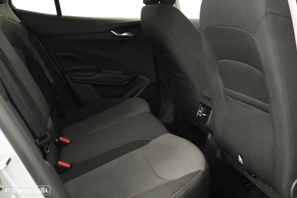 Skoda Fabia 1.0 TSI DSG — fotografia 21