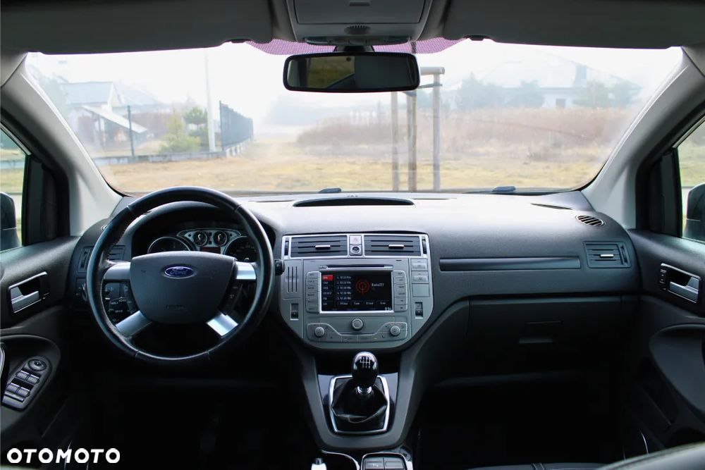 Ford Kuga 2.0 TDCi Titanium - 27