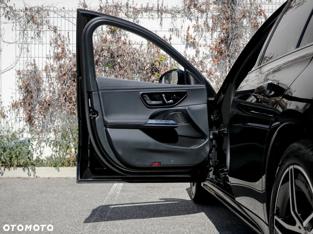 Mercedes-Benz Klasa E 220 d mHEV AMG 9G-Tronic - 21