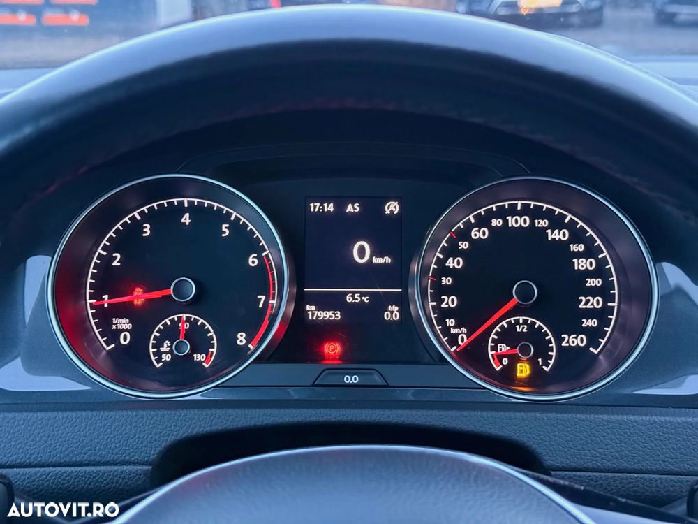 Volkswagen Golf 1.0 TSI OPF Comfortline - 11