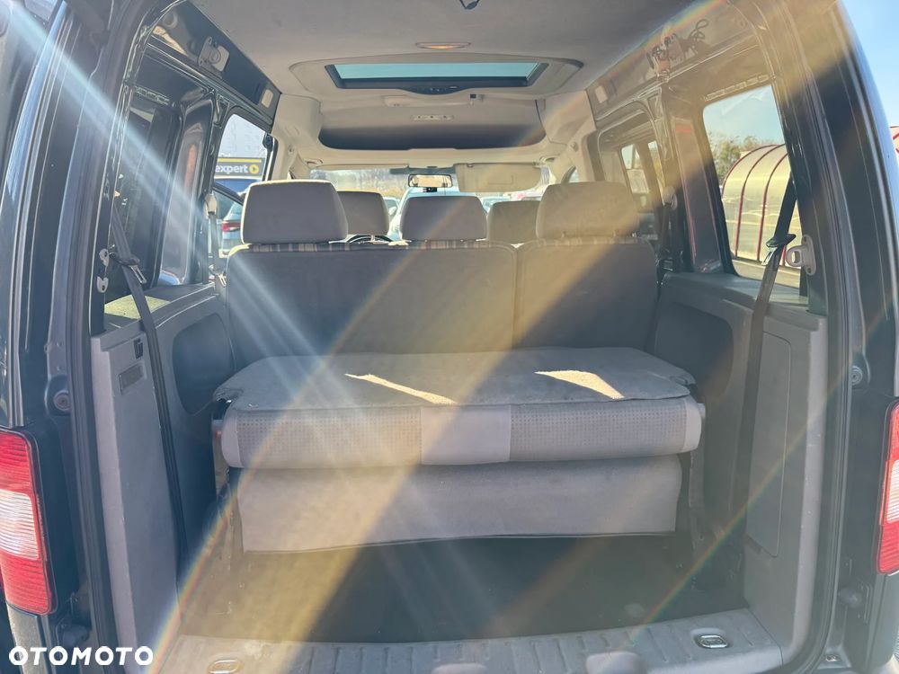 Volkswagen Caddy Life - 24