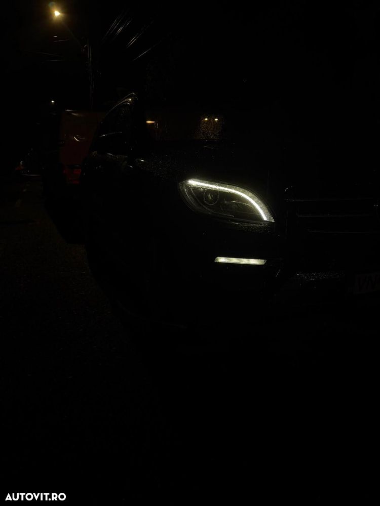 Mercedes-Benz ML - 21