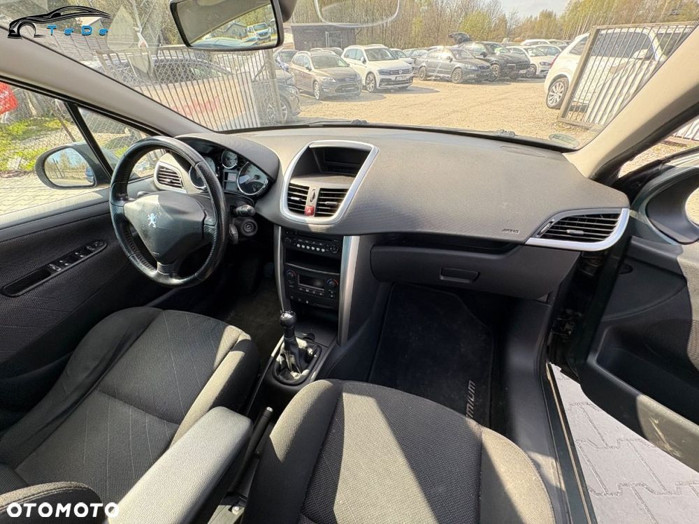Peugeot 207 1.6 VTi Premium - 30