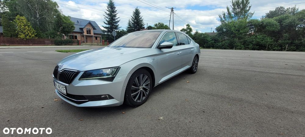Skoda Superb 2.0 TDI 4x4 DSG L&K - 4