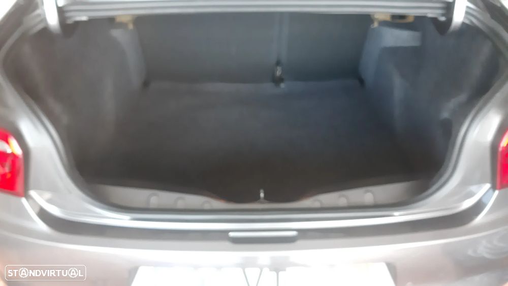 Citroën C-Elysée 1.2 PureTech Shine - 13