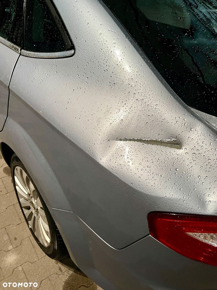 Ford Mondeo 2.0 TDCi Ghia - 11