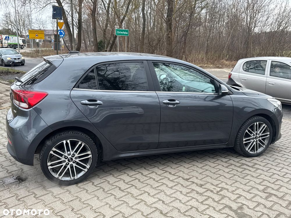 Kia Rio 1.0 T-GDI 100 Dream-Team Edition - 7