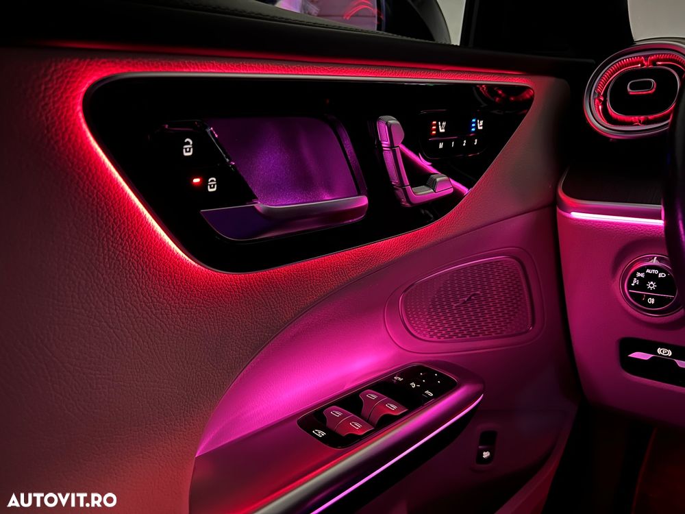 Mercedes-Benz C 300 d MHEV 4MATIC - 25