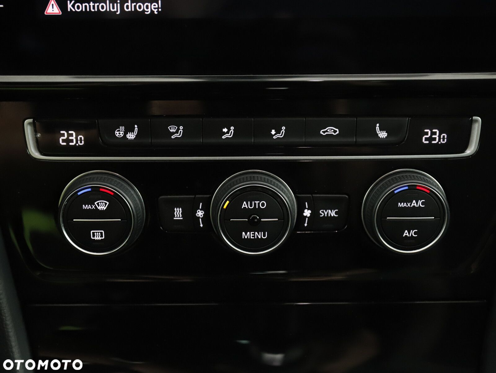 Volkswagen Golf VII 2.0 TDI BMT Highline DSG - 23