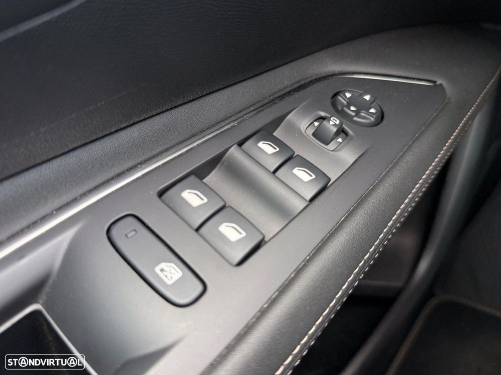 Peugeot 3008 1.5 BlueHDi GT Line - 39