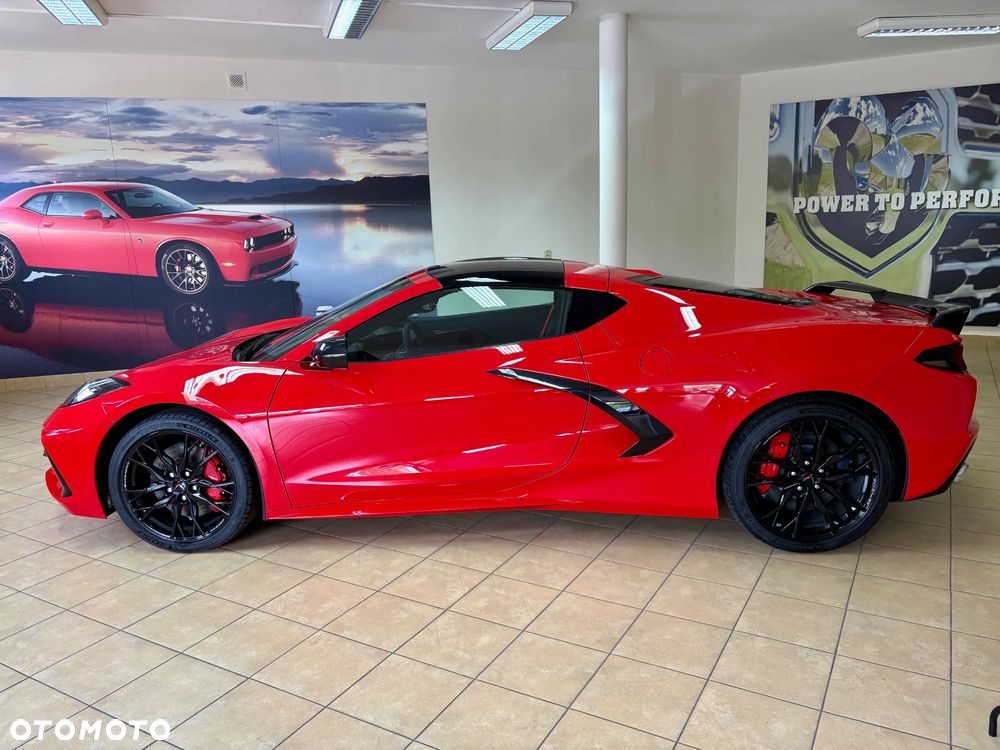 Chevrolet Corvette - 8