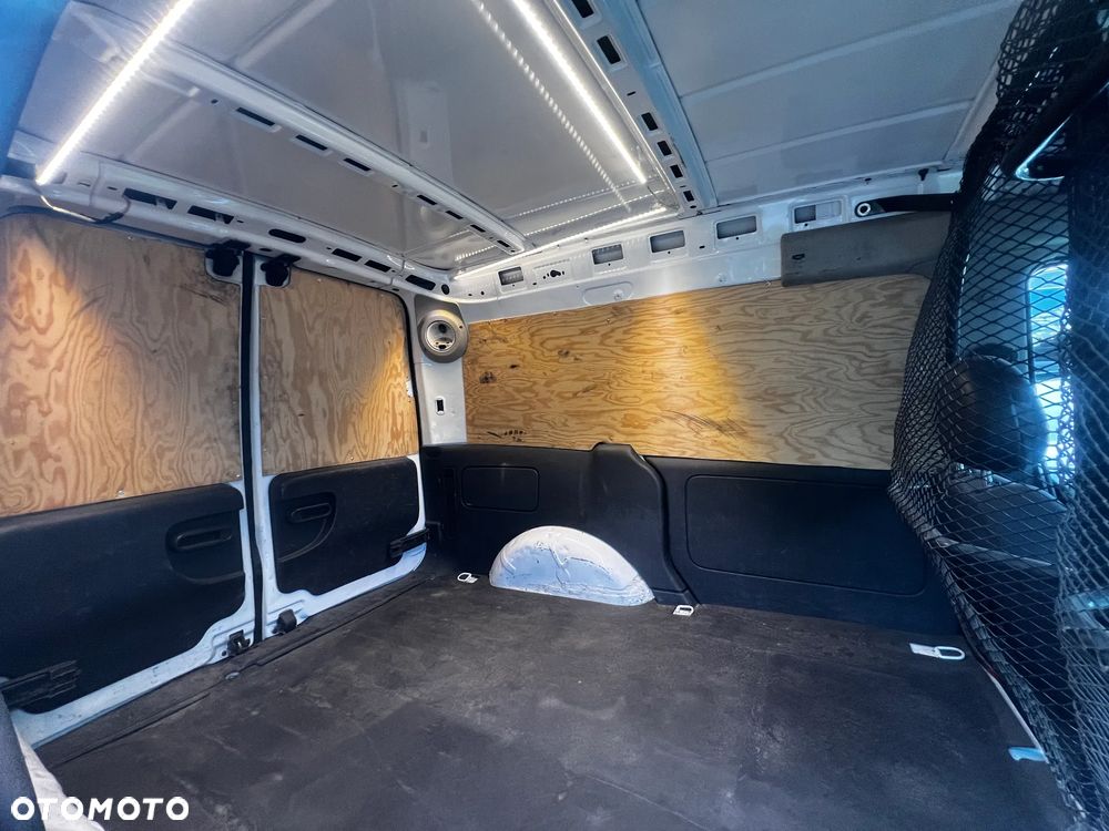 Opel Combo - 11