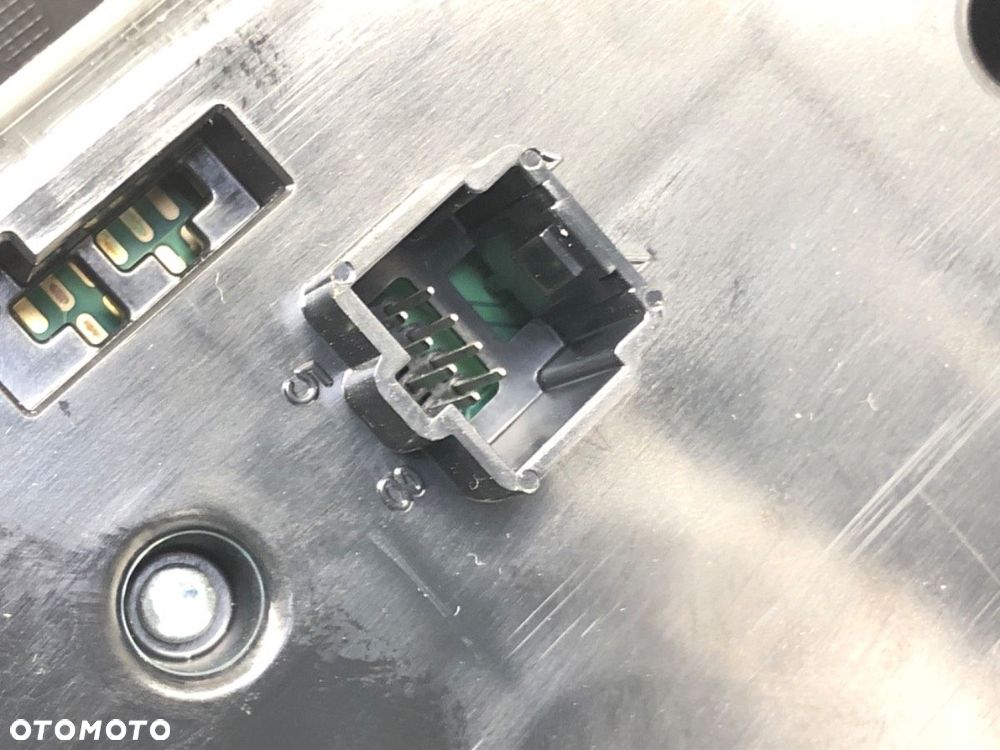 PANEL STEROWANIA NAWIEWU - 185.00 PLN - JEEP CHEROKEE (KL) 2013 - 2022 3.2 V6 200 kW [272 KM] - 4