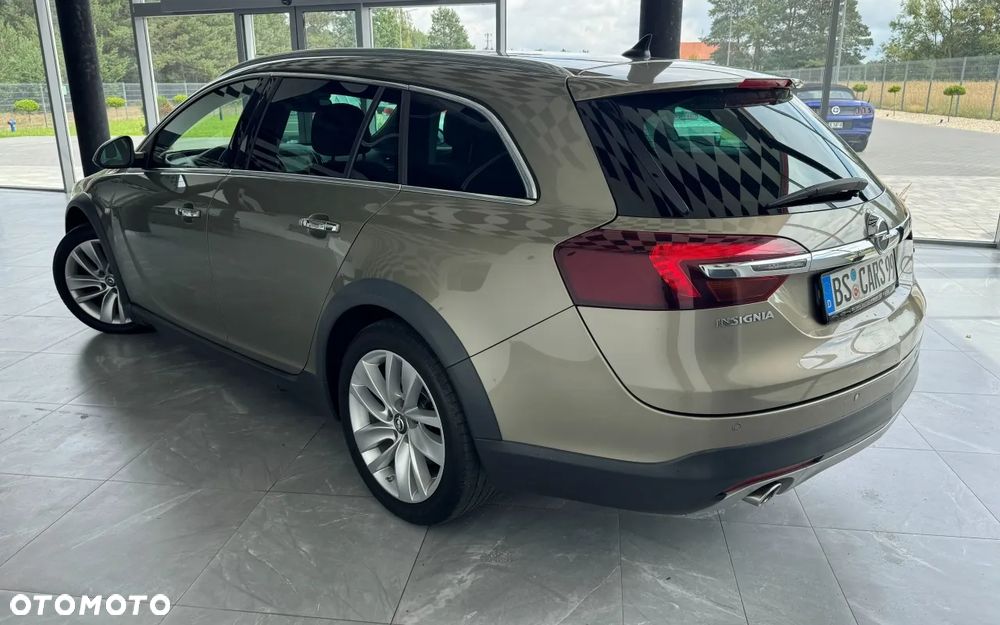 Opel Insignia - 19
